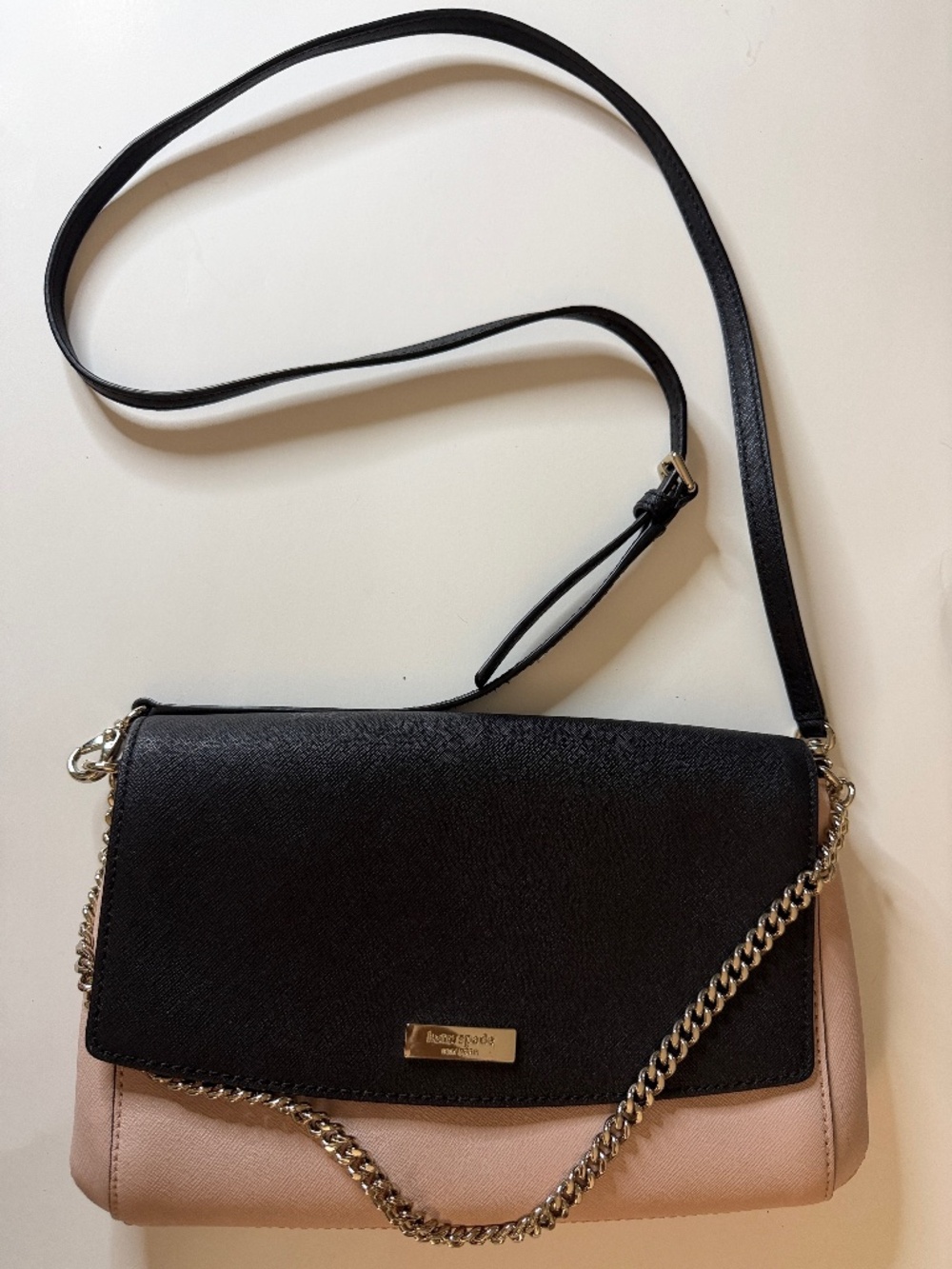 Kate Spade Black and Blush Pink Chain-accent Crossbody